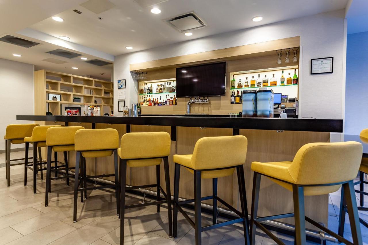 罗利西南唐普雷斯套房酒店 外观 照片